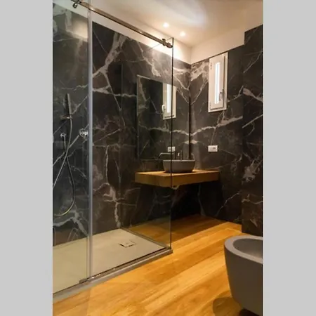 Luxury Appartament Jacuzzi * 체팔루