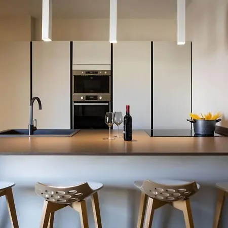 Luxury Appartament Jacuzzi * Cefalu