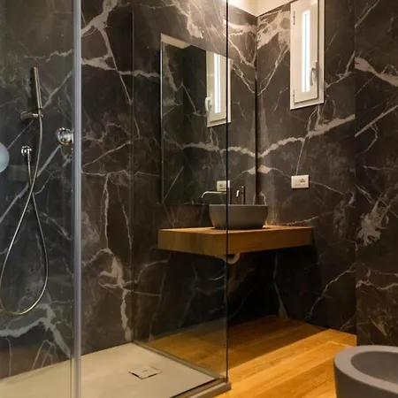 Luxury Appartament Jacuzzi 아파트